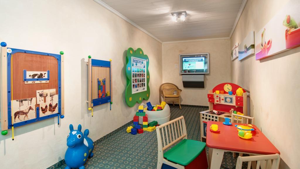 פונדס Hotel Edelweiss מראה חיצוני תמונה